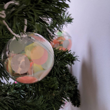 Boule De Noel Phopshorescente Couleur De Nuit