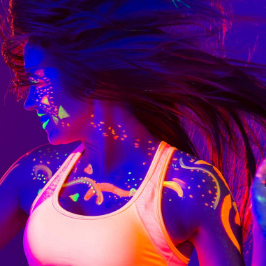 Peinture Fluo Corps avec Applicateur Peinture Fluo Corps avec Applicateur