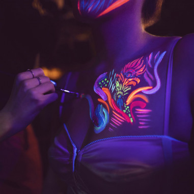 Peinture Fluo Corps avec Applicateur Peinture Fluo Corps avec Applicateur