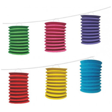 Guirlande multicolore de lampions