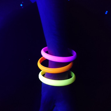 Lot de 4 bracelets Néon