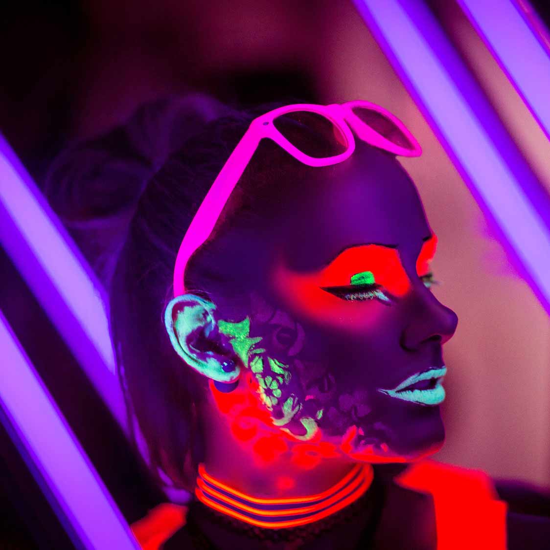 Tanue pour Soirée Fluo