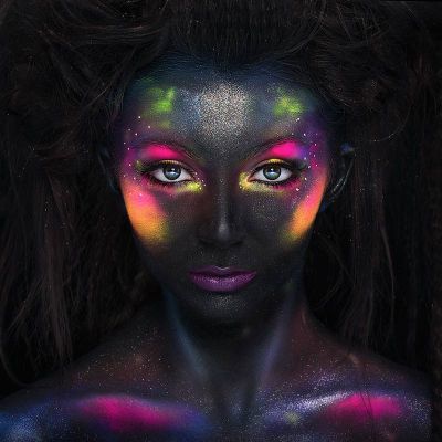 Maquillage Pailleté Fluo