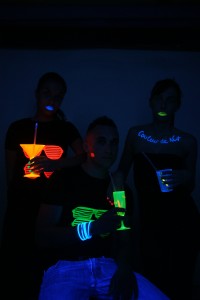 Fluo, lumineux ou les 2 ?